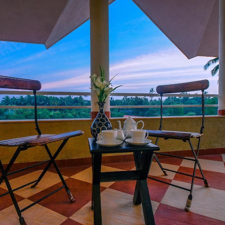 Treehouse Blue Hotel & Villas Colva Dış mekan fotoğraf