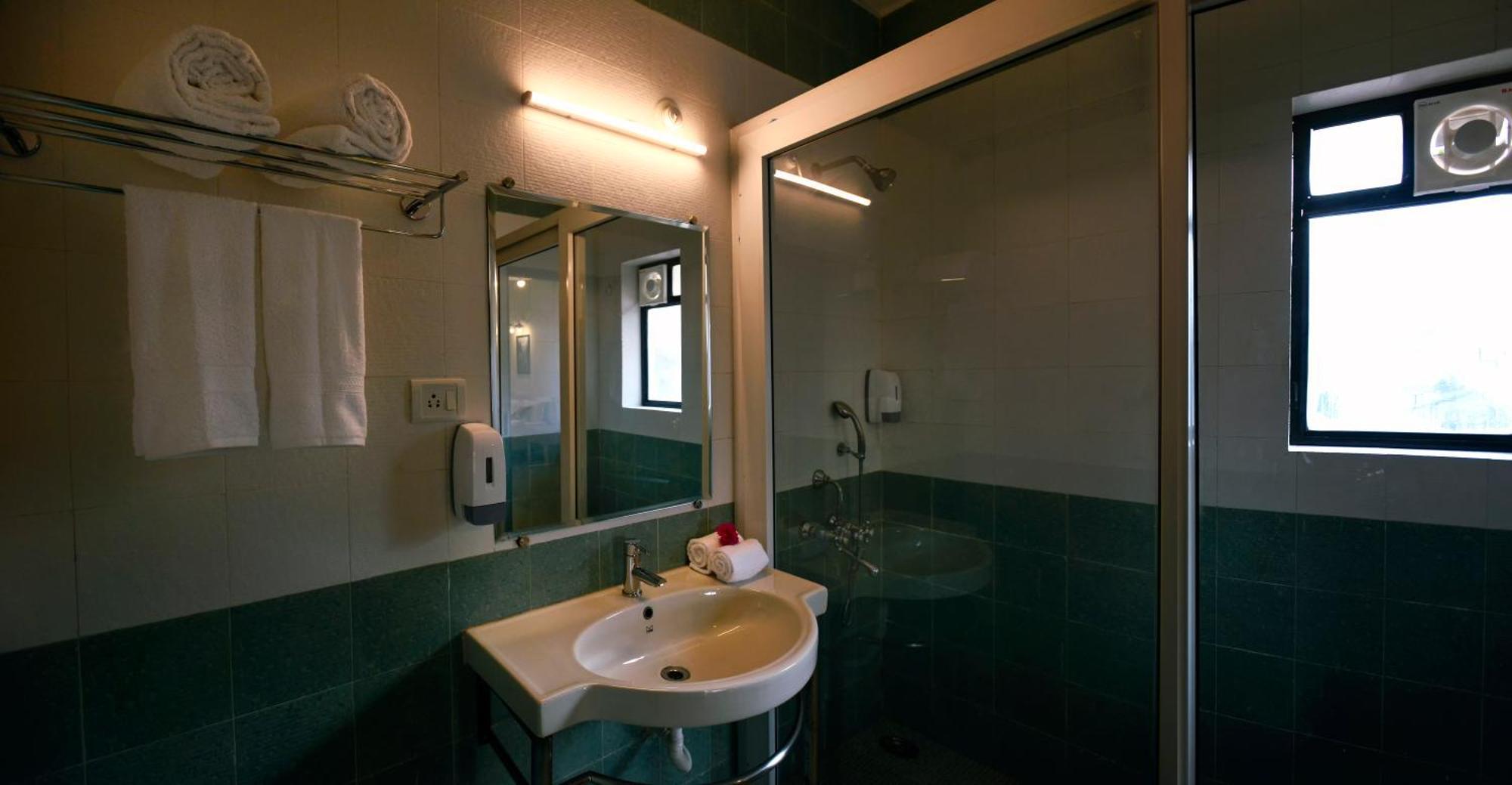 Treehouse Blue Hotel & Villas Colva Dış mekan fotoğraf