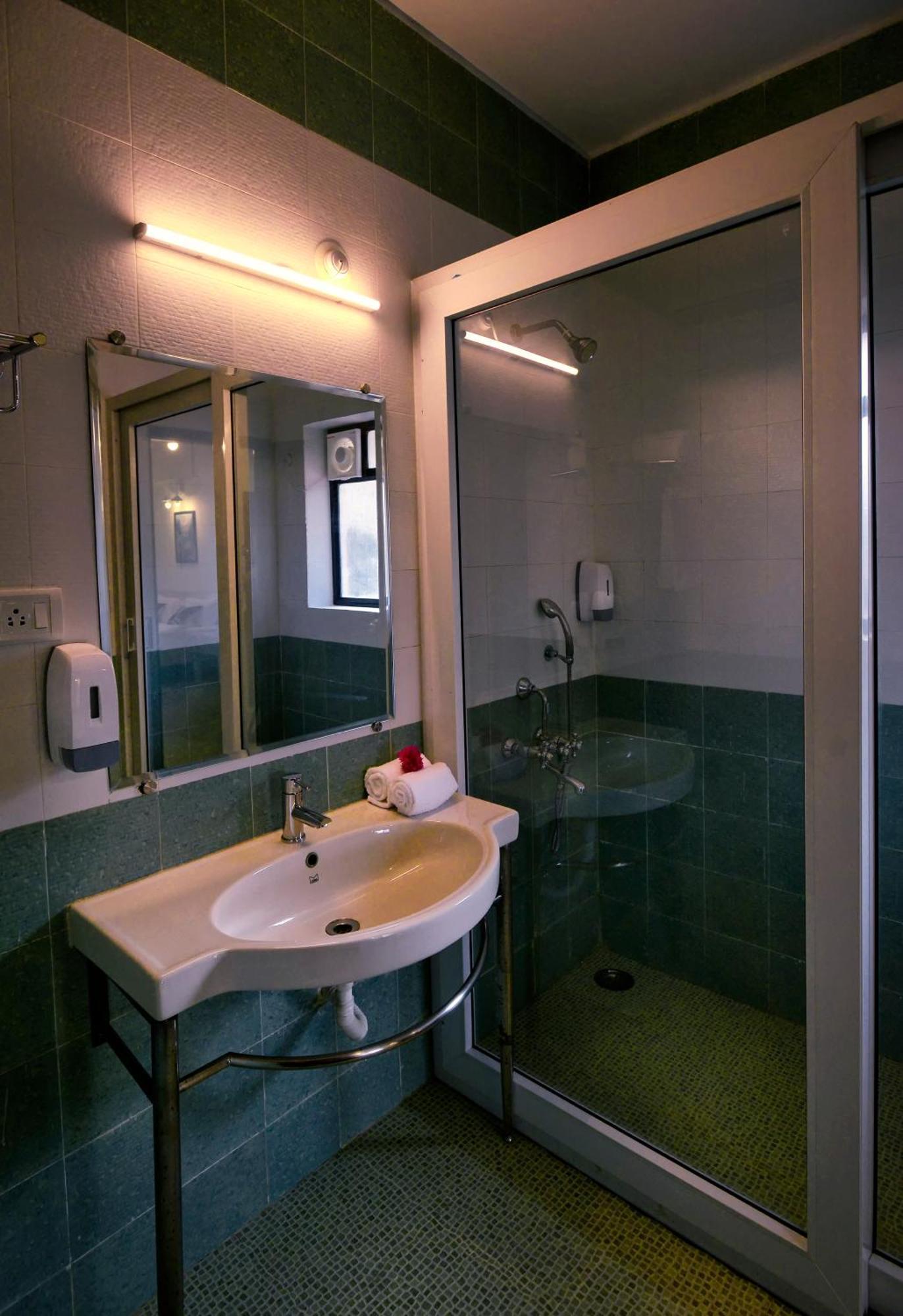 Treehouse Blue Hotel & Villas Colva Dış mekan fotoğraf