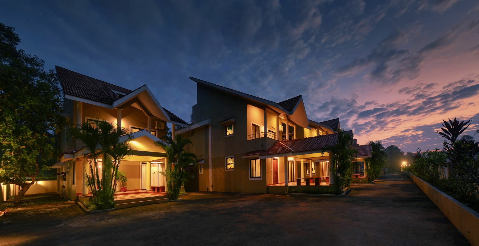 Treehouse Blue Hotel & Villas Colva Dış mekan fotoğraf